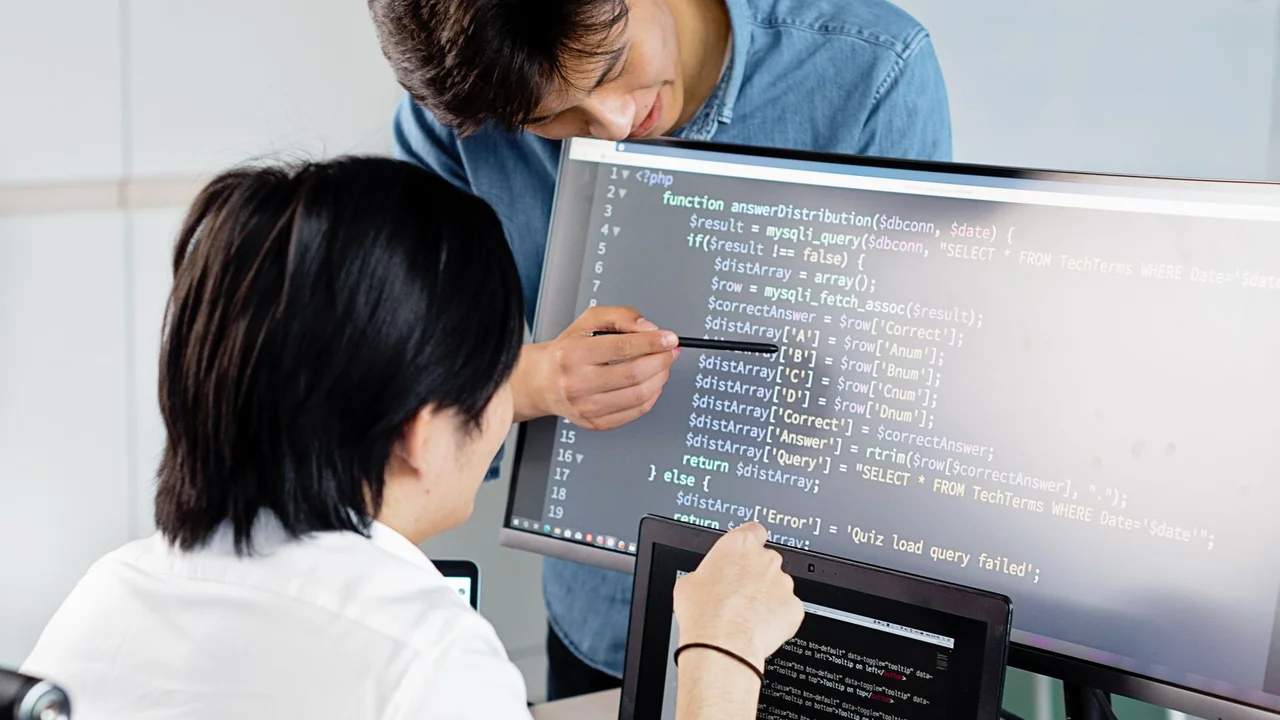 日本人PM付きラボ型チームで開発リソースを確保するTALENTBASE VIETNAMの開発現場